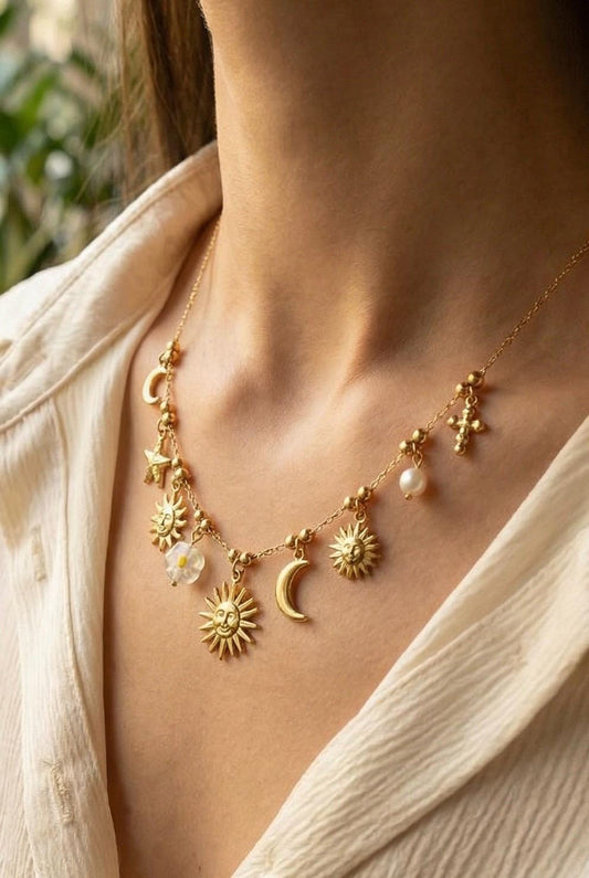 Collier fine breloque célestes en acier inoxydable doré